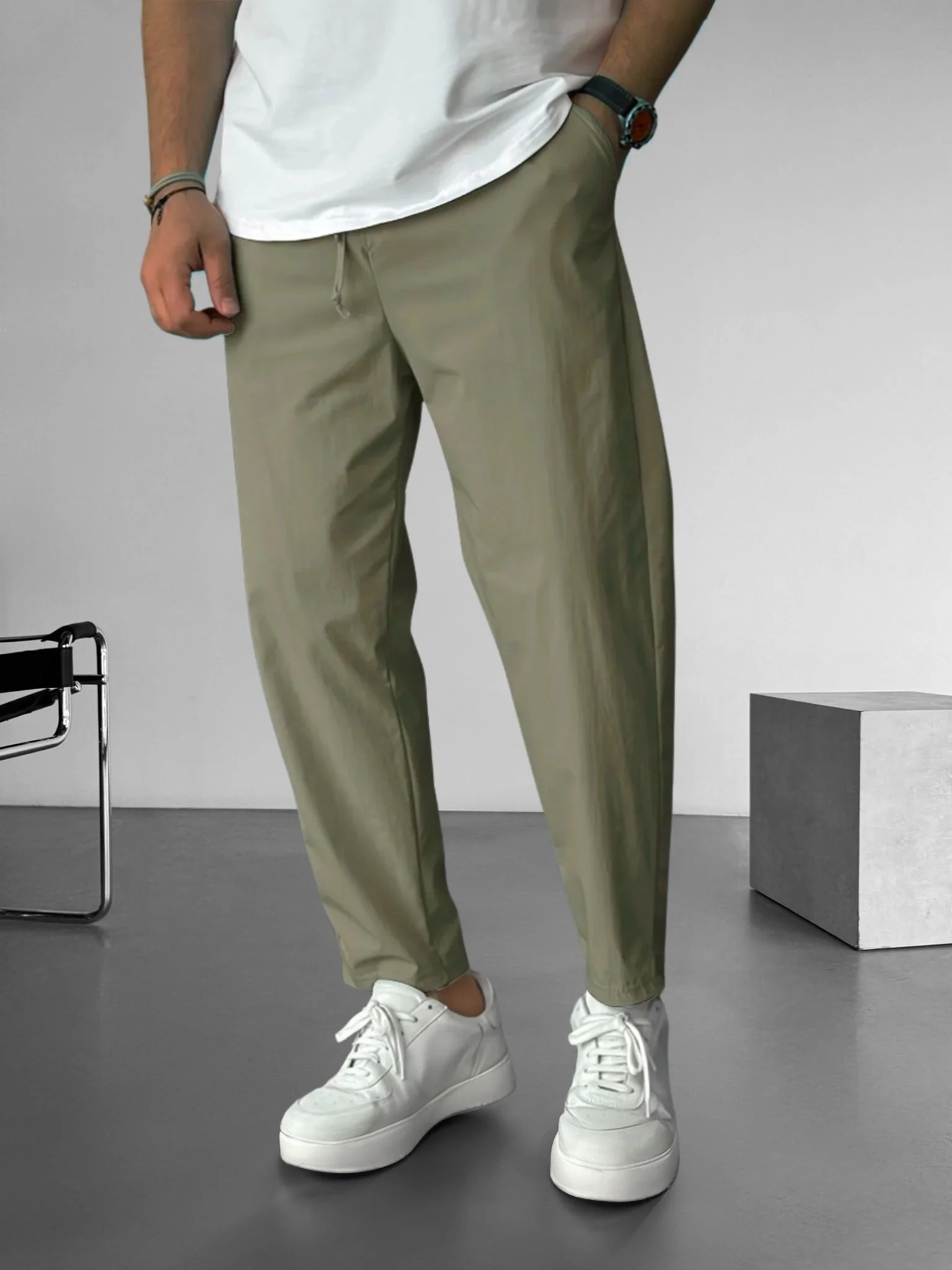 Pantalones Essential Tapered
